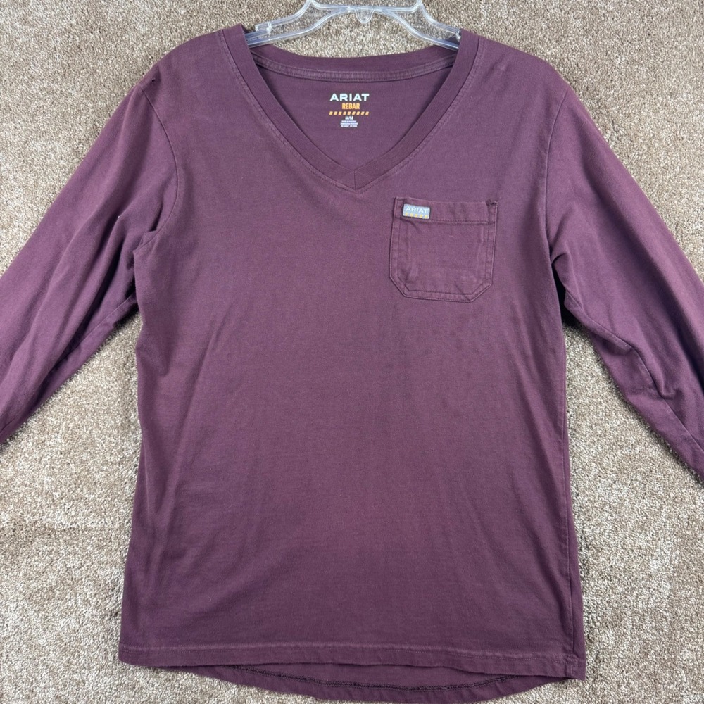 Ariat Rebar Womens Burgundy V-Neck Long Sleeve Pocket Tee Shirt Size Medium Flaw